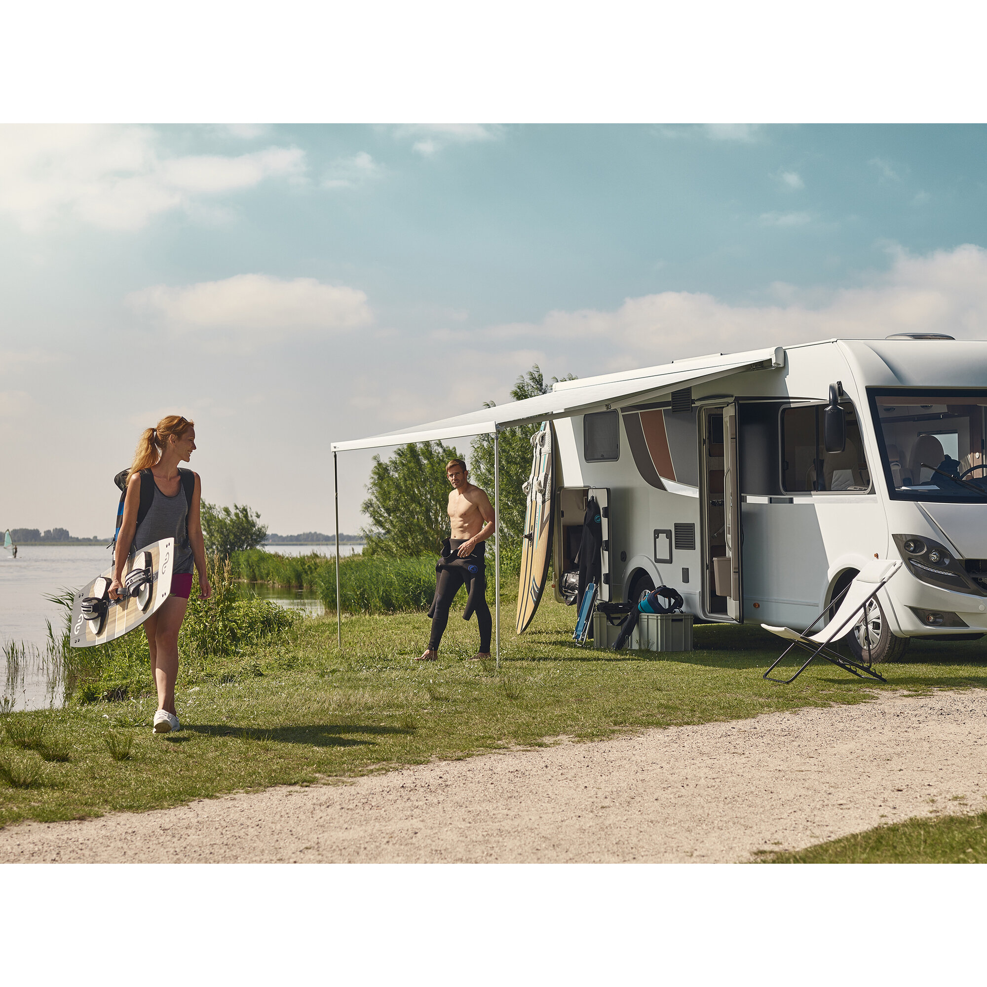 Artikelbild 4 des Artikels “Markise Thule Omnistor 8000, anthrazit, 5 m, Mystic Grau anthrazit | 5 m“